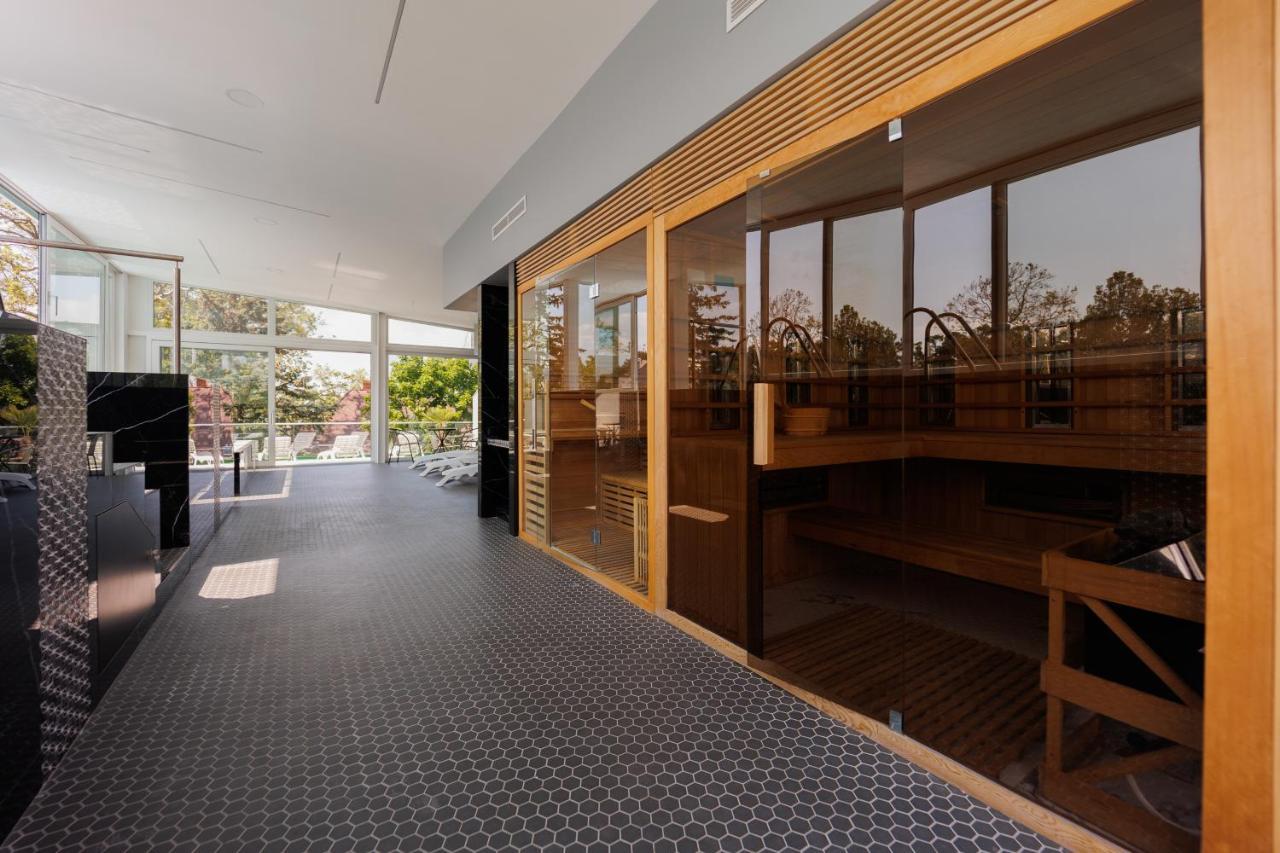 Villa Bauhaus Wellness Apartman Fsz. 1 Σίοφοκ Εξωτερικό φωτογραφία